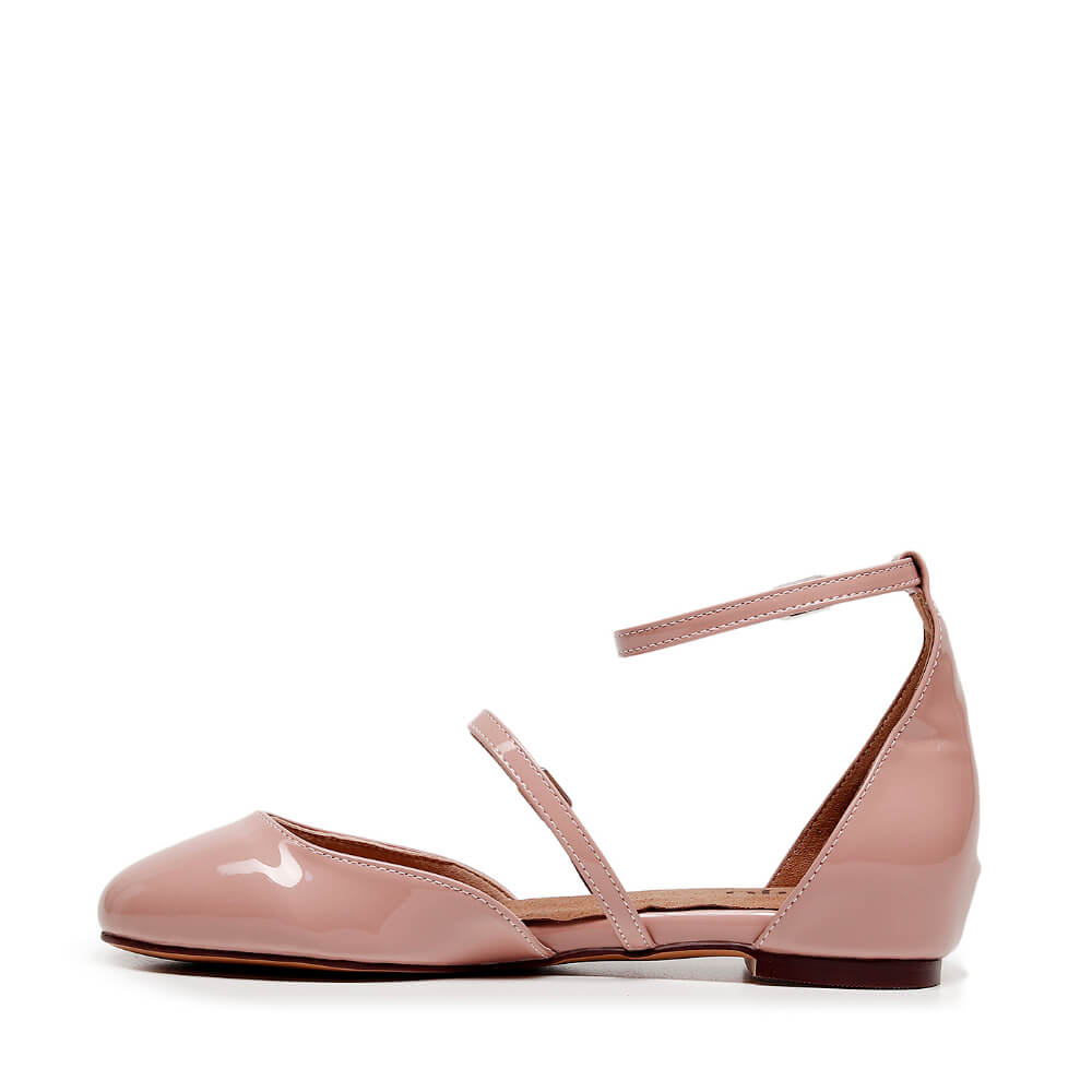 Blake - Latte Vegan Patent - Street Sole