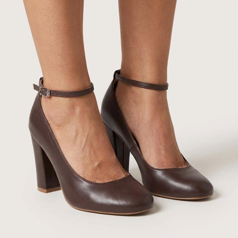 Claudine Wide Fit - Truly Nude Shade Eight - Street Sole