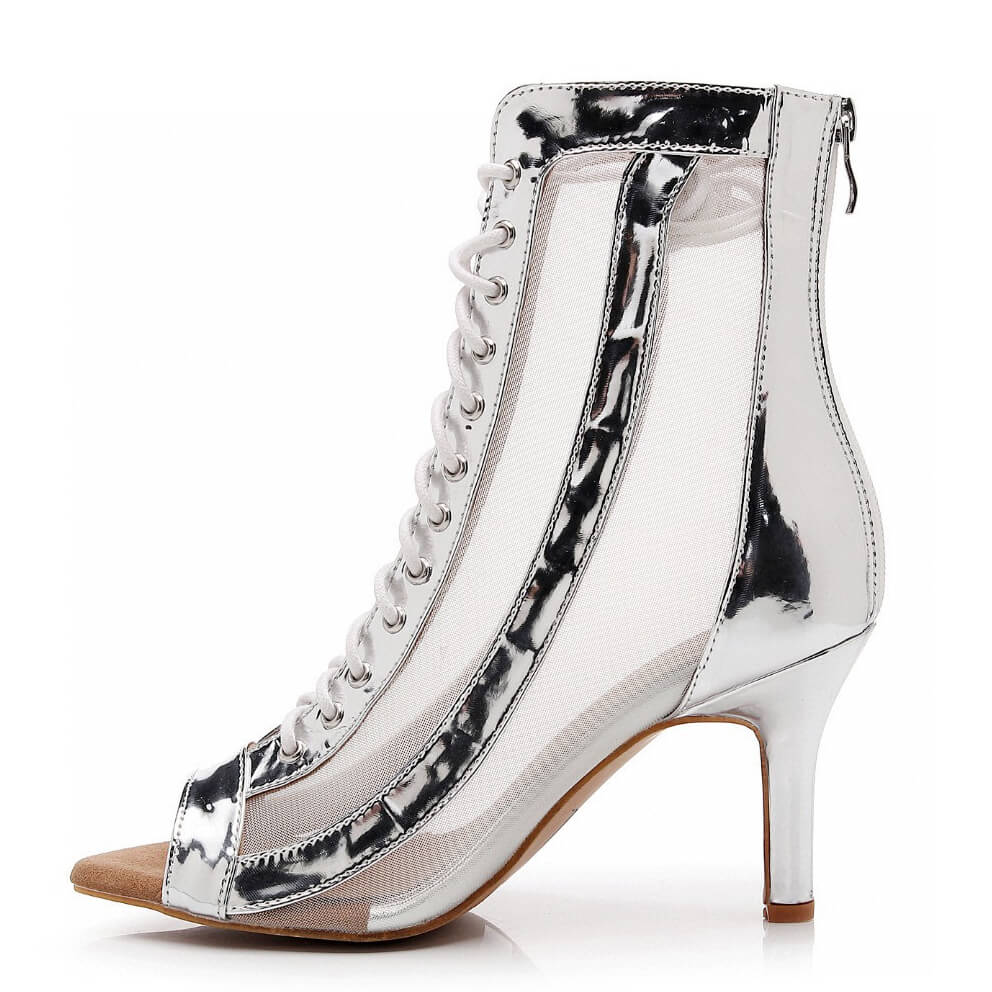 Sierra Wide Fit - Silver Vegan Leather - Street Sole