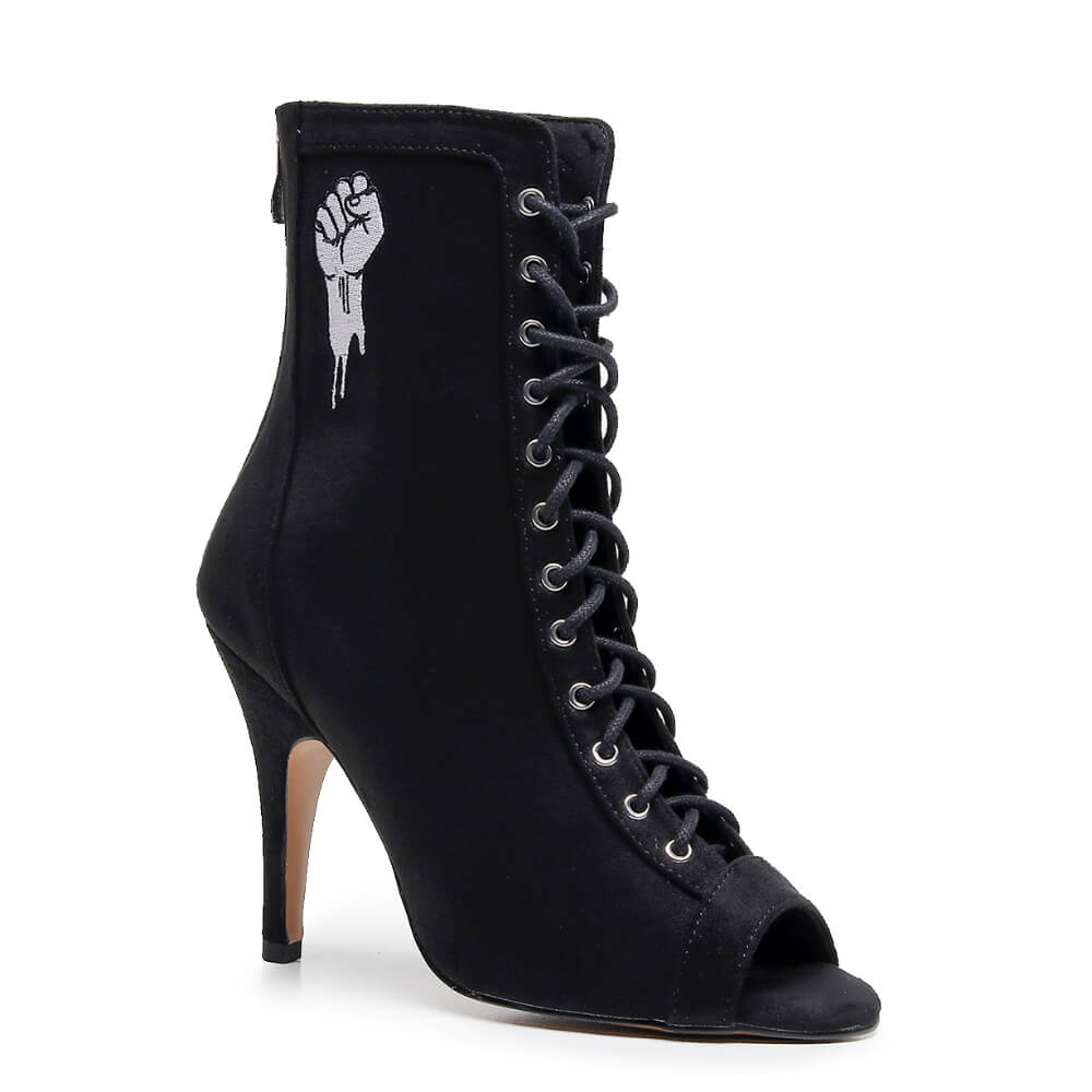 Sierralynn Embroidery - Daim Vegan Noir Résistant - Semelle Street
