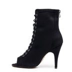 Sierralynn Embroidery - Daim Vegan Noir Résistant - Semelle Street