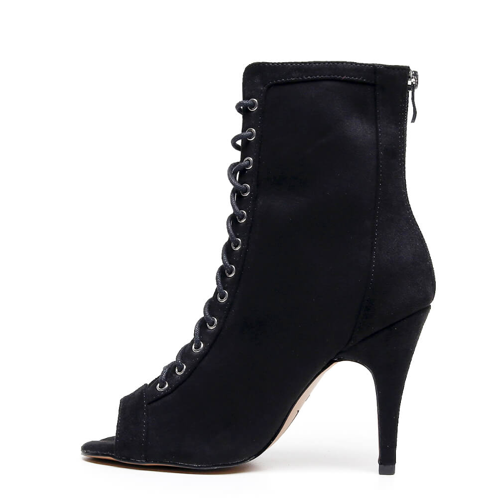 Sierralynn Embroidery - Daim Vegan Noir Résistant - Semelle Street