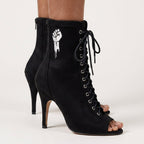 Sierralynn Embroidery - Daim Vegan Noir Résistant - Semelle Street
