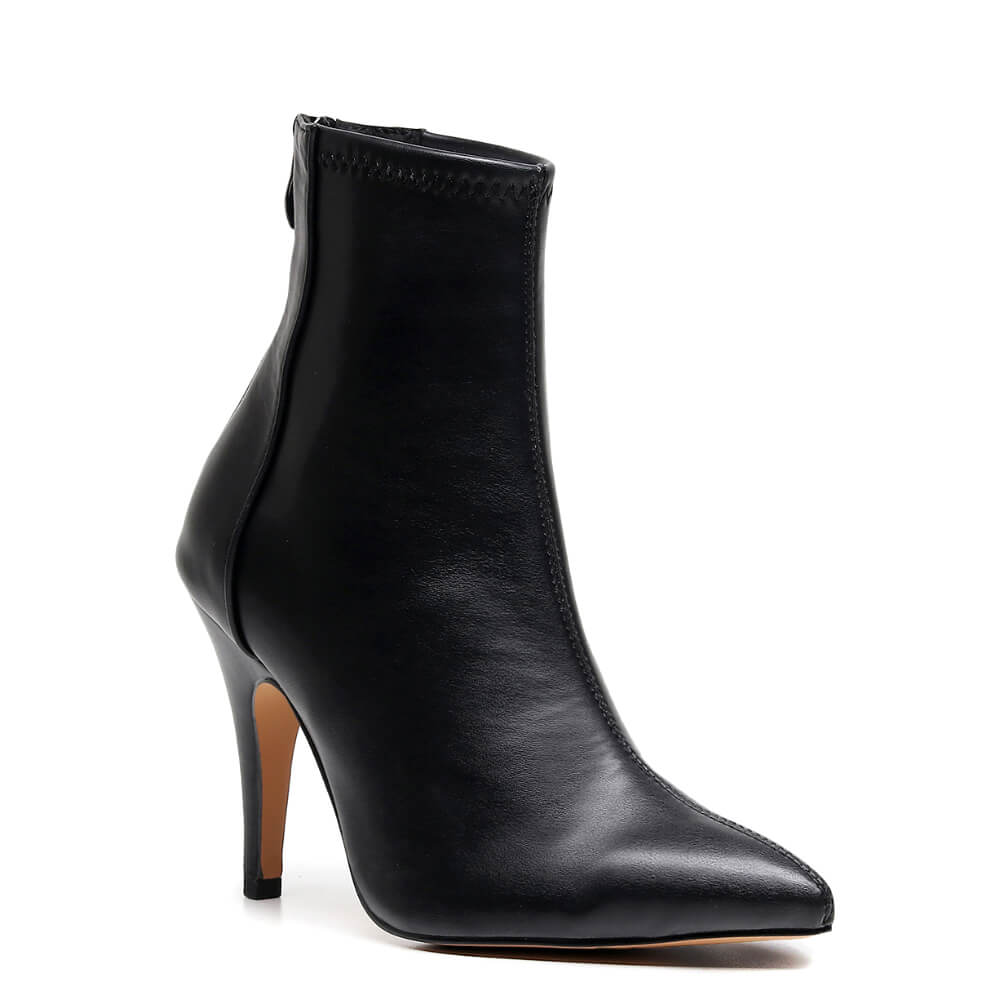 Yarray - Black Vegan Stretch Leather - Street Sole