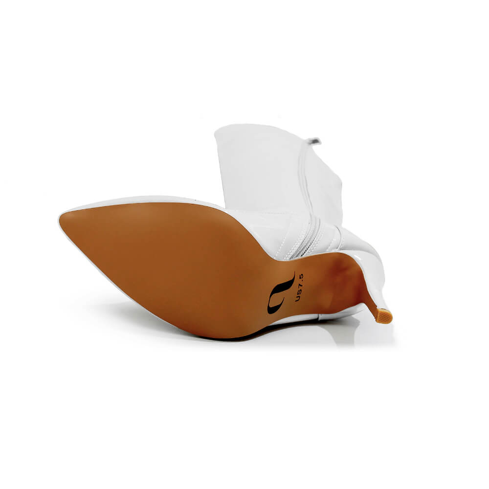 Courtneyy - White Wet Look - Street Sole - Thigh Variant Zero