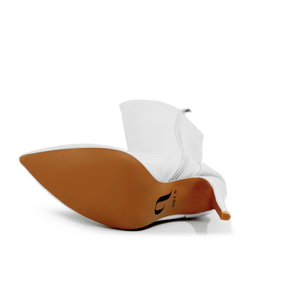 Courtneyy - White Wet Look - Street Sole - Thigh Variant One