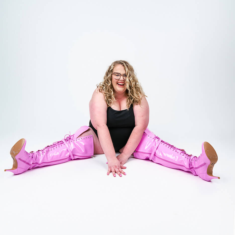 Omani Size Inclusive - Periwinkle - Street Sole - Thigh Variant Six